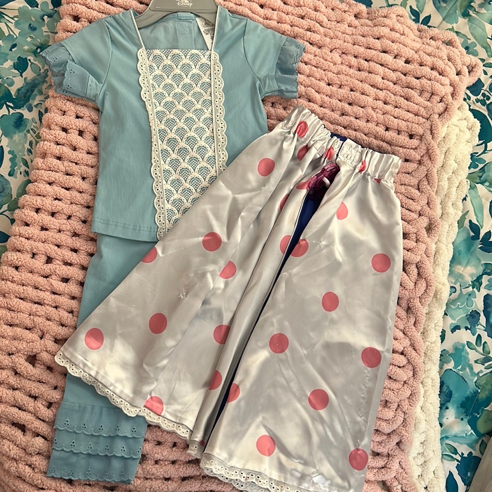 Bo peep costume like new